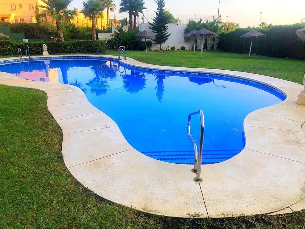 Seaview Apartment With Great Amenities & Facilities Benalmádena Esterno foto